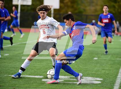 Thumbnail 2 in Cromwell @ Coginchaug Regional photogallery.