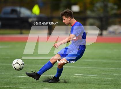 Thumbnail 3 in Cromwell @ Coginchaug Regional photogallery.