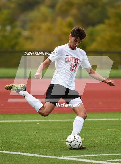Thumbnail 3 in Cromwell @ Coginchaug Regional photogallery.