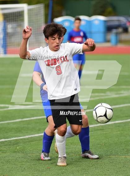 Thumbnail 2 in Cromwell @ Coginchaug Regional photogallery.