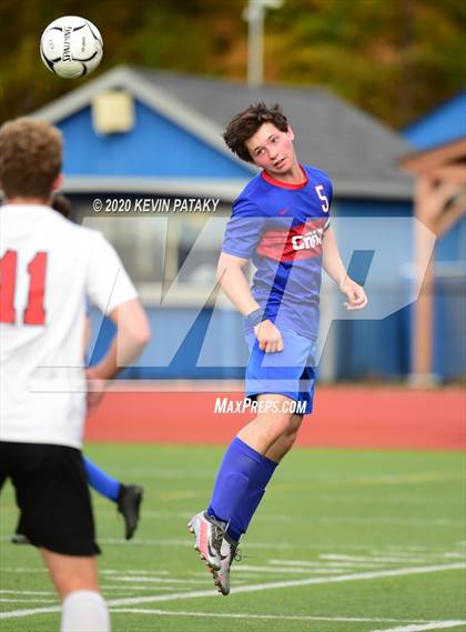 Thumbnail 2 in Cromwell @ Coginchaug Regional photogallery.