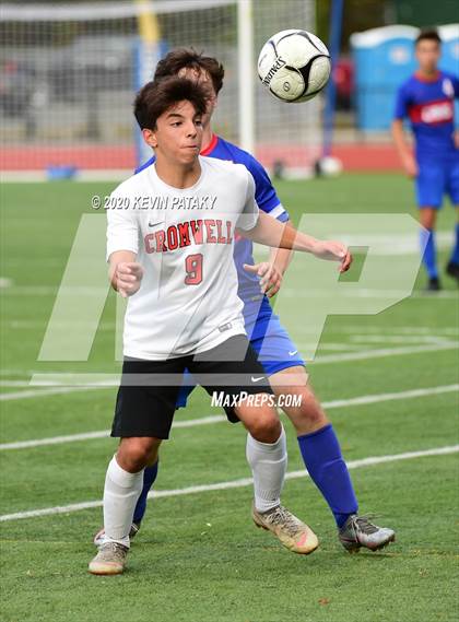 Thumbnail 2 in Cromwell @ Coginchaug Regional photogallery.