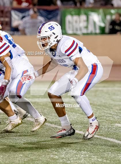 Thumbnail 2 in Christian Brothers vs. Jesuit photogallery.