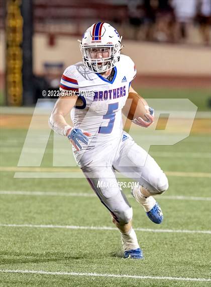 Thumbnail 3 in Christian Brothers vs. Jesuit photogallery.