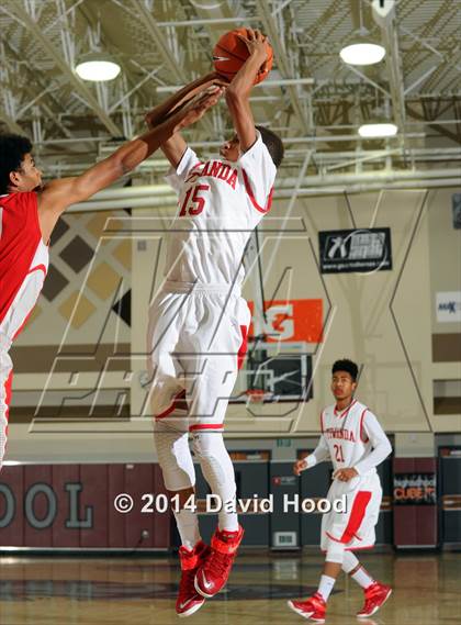 Thumbnail 2 in Etiwanda vs. Mater Dei (MaxPreps Holiday Classic) photogallery.