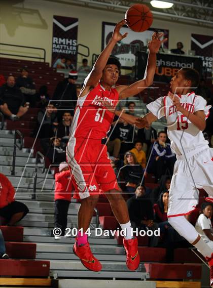 Thumbnail 3 in Etiwanda vs. Mater Dei (MaxPreps Holiday Classic) photogallery.