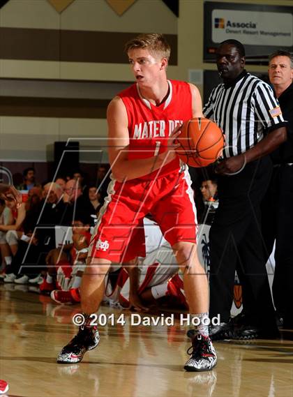 Thumbnail 3 in Etiwanda vs. Mater Dei (MaxPreps Holiday Classic) photogallery.