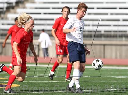 Thumbnail 2 in Jesuit vs. Marquette (Gateway City Soccer Classic) photogallery.