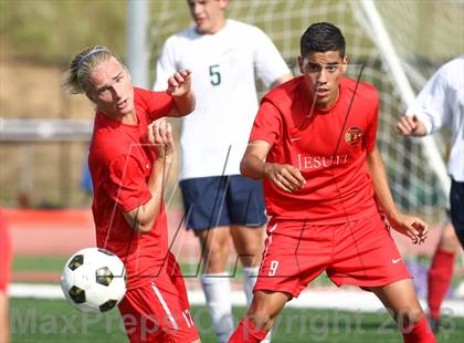 Thumbnail 2 in Jesuit vs. Marquette (Gateway City Soccer Classic) photogallery.