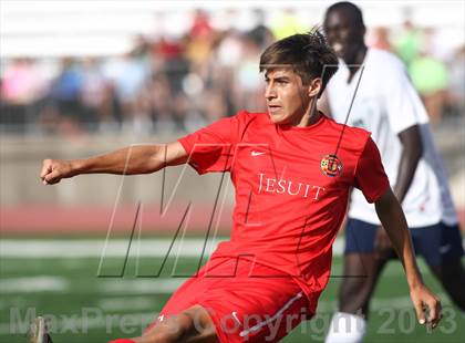 Thumbnail 2 in Jesuit vs. Marquette (Gateway City Soccer Classic) photogallery.