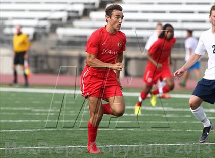 Thumbnail 2 in Jesuit vs. Marquette (Gateway City Soccer Classic) photogallery.