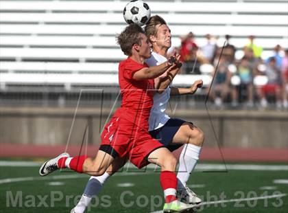Thumbnail 2 in Jesuit vs. Marquette (Gateway City Soccer Classic) photogallery.