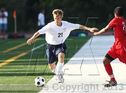 Thumbnail 2 in Jesuit vs. Marquette (Gateway City Soccer Classic) photogallery.