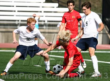 Thumbnail 2 in Jesuit vs. Marquette (Gateway City Soccer Classic) photogallery.