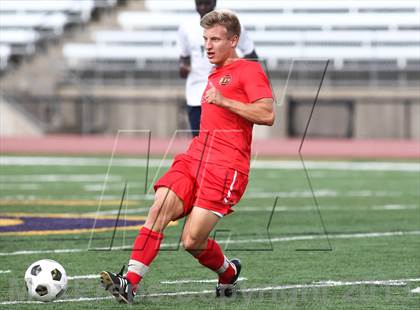 Thumbnail 2 in Jesuit vs. Marquette (Gateway City Soccer Classic) photogallery.
