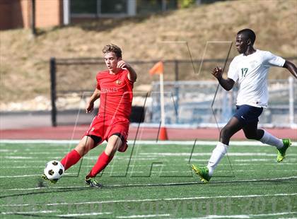Thumbnail 2 in Jesuit vs. Marquette (Gateway City Soccer Classic) photogallery.