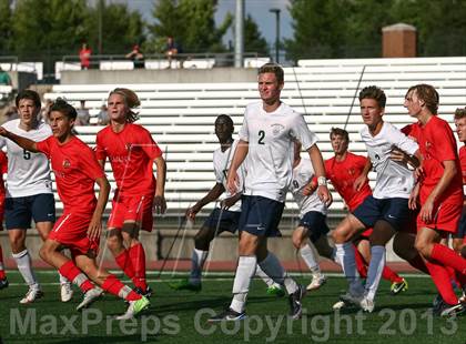 Thumbnail 2 in Jesuit vs. Marquette (Gateway City Soccer Classic) photogallery.