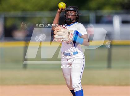 Thumbnail 3 in Hawkinsville vs Wilcox County (GHSA 1A D2 State Tournament) photogallery.