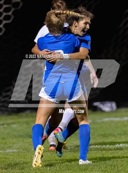 Thumbnail 1 in South Bend St. Joseph @ Mishawaka Marian photogallery.