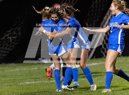 Thumbnail 2 in South Bend St. Joseph @ Mishawaka Marian photogallery.