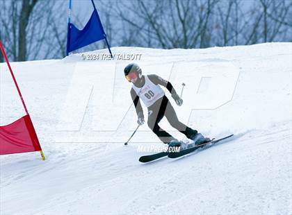 Thumbnail 3 in NYSPHSAA Section V Class A & B Giant Slalom Final (First Run) photogallery.