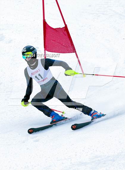 Thumbnail 3 in NYSPHSAA Section V Class A & B Giant Slalom Final (First Run) photogallery.
