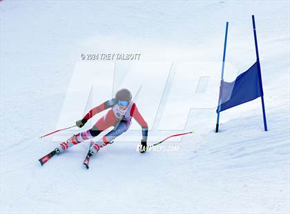Thumbnail 2 in NYSPHSAA Section V Class A & B Giant Slalom Final (First Run) photogallery.