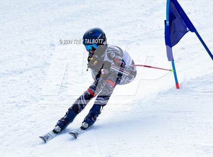 Thumbnail 3 in NYSPHSAA Section V Class A & B Giant Slalom Final (First Run) photogallery.
