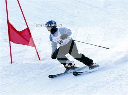 Thumbnail 2 in NYSPHSAA Section V Class A & B Giant Slalom Final (First Run) photogallery.