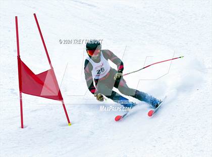Thumbnail 1 in NYSPHSAA Section V Class A & B Giant Slalom Final (First Run) photogallery.