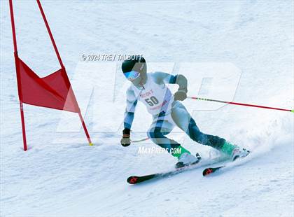 Thumbnail 3 in NYSPHSAA Section V Class A & B Giant Slalom Final (First Run) photogallery.