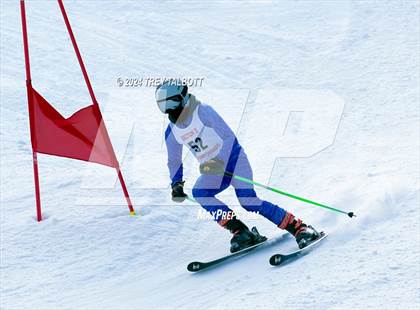 Thumbnail 3 in NYSPHSAA Section V Class A & B Giant Slalom Final (First Run) photogallery.