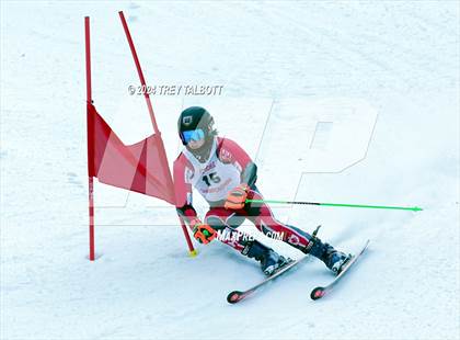 Thumbnail 2 in NYSPHSAA Section V Class A & B Giant Slalom Final (First Run) photogallery.