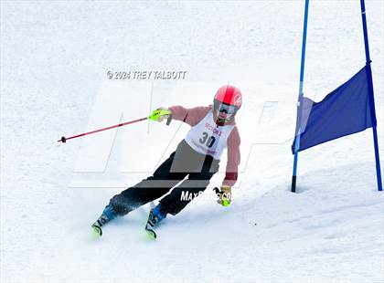 Thumbnail 3 in NYSPHSAA Section V Class A & B Giant Slalom Final (First Run) photogallery.