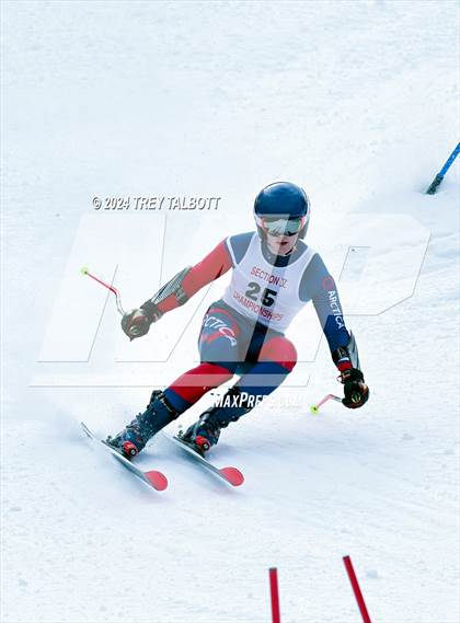 Thumbnail 1 in NYSPHSAA Section V Class A & B Giant Slalom Final (First Run) photogallery.