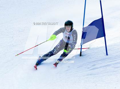Thumbnail 3 in NYSPHSAA Section V Class A & B Giant Slalom Final (First Run) photogallery.