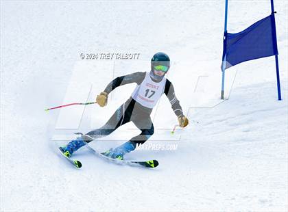 Thumbnail 2 in NYSPHSAA Section V Class A & B Giant Slalom Final (First Run) photogallery.