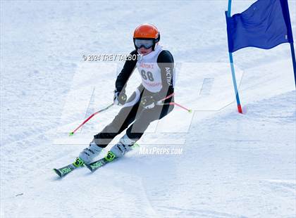 Thumbnail 3 in NYSPHSAA Section V Class A & B Giant Slalom Final (First Run) photogallery.