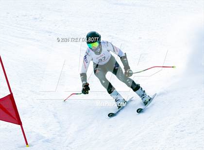 Thumbnail 1 in NYSPHSAA Section V Class A & B Giant Slalom Final (First Run) photogallery.