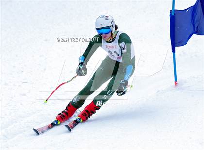 Thumbnail 2 in NYSPHSAA Section V Class A & B Giant Slalom Final (First Run) photogallery.