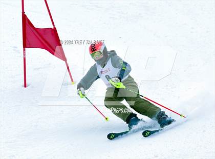 Thumbnail 1 in NYSPHSAA Section V Class A & B Giant Slalom Final (First Run) photogallery.
