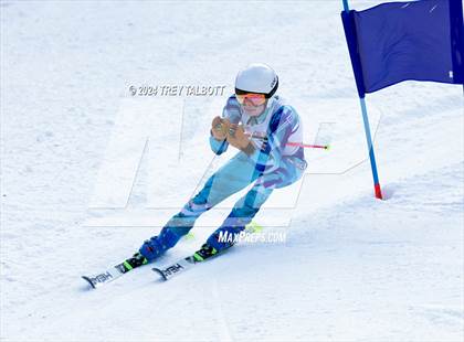 Thumbnail 2 in NYSPHSAA Section V Class A & B Giant Slalom Final (First Run) photogallery.