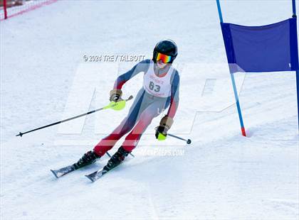 Thumbnail 1 in NYSPHSAA Section V Class A & B Giant Slalom Final (First Run) photogallery.