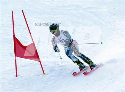 Thumbnail 2 in NYSPHSAA Section V Class A & B Giant Slalom Final (First Run) photogallery.