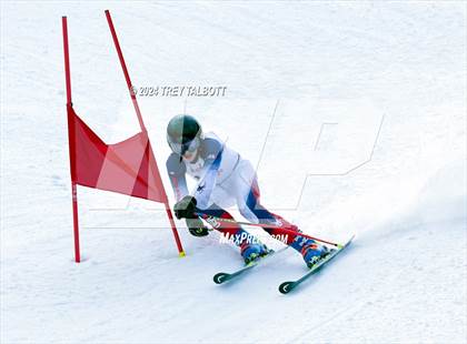 Thumbnail 1 in NYSPHSAA Section V Class A & B Giant Slalom Final (First Run) photogallery.