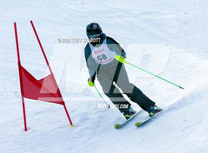 Thumbnail 2 in NYSPHSAA Section V Class A & B Giant Slalom Final (First Run) photogallery.