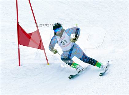 Thumbnail 1 in NYSPHSAA Section V Class A & B Giant Slalom Final (First Run) photogallery.