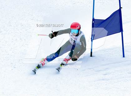 Thumbnail 3 in NYSPHSAA Section V Class A & B Giant Slalom Final (First Run) photogallery.