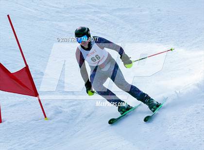 Thumbnail 2 in NYSPHSAA Section V Class A & B Giant Slalom Final (First Run) photogallery.