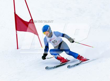 Thumbnail 1 in NYSPHSAA Section V Class A & B Giant Slalom Final (First Run) photogallery.
